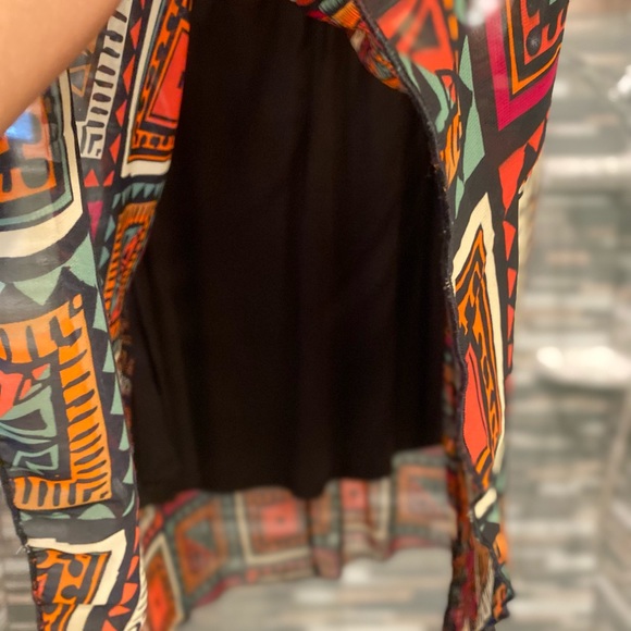 Lula Roe printed LOLA skirt - VINTAGE look - Picture 6 of 7